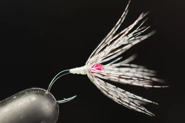 fly 1 945x630 1