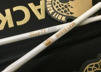 ‪BLACK LION WHITE LION Stay71